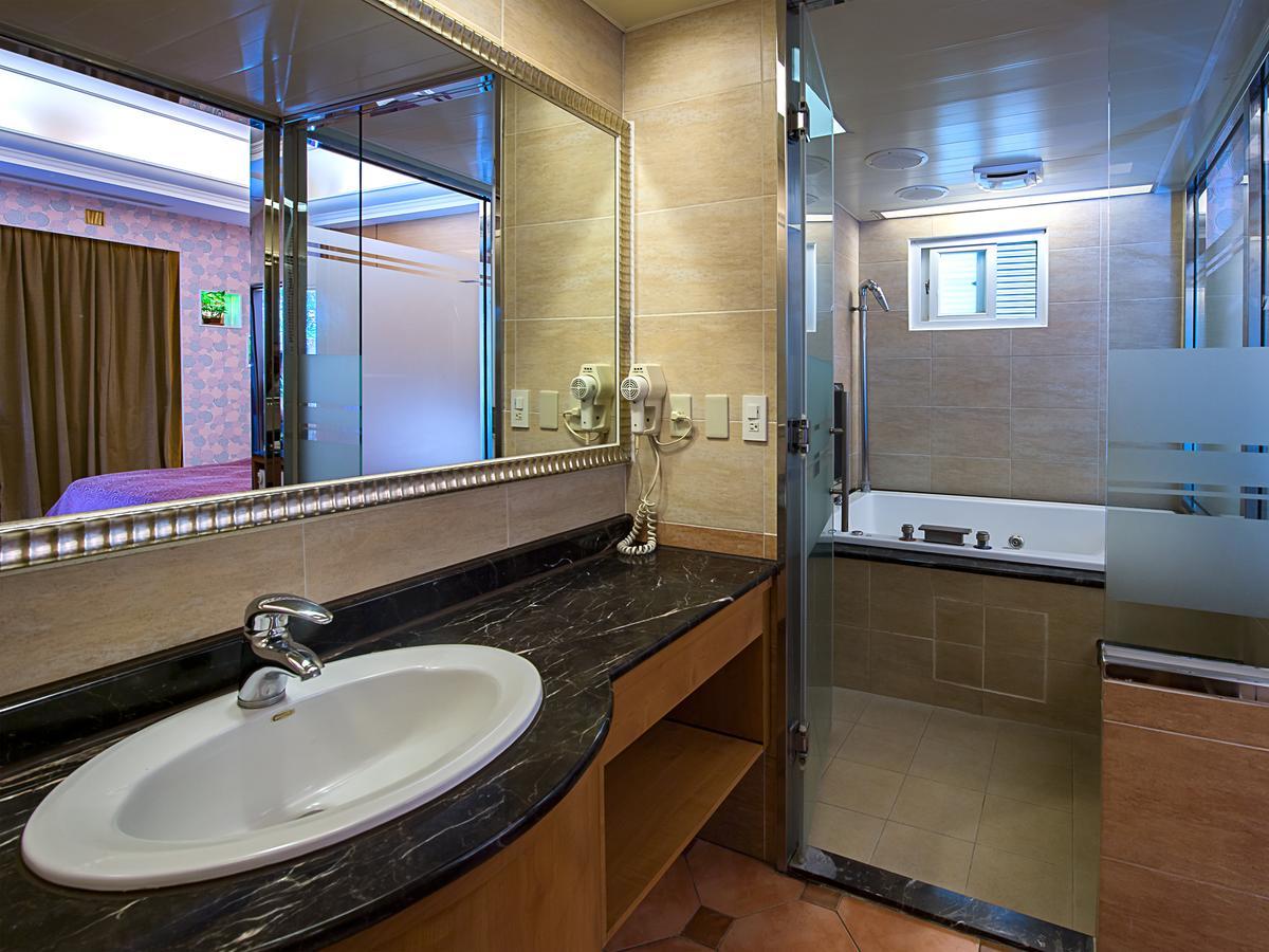 Lai Yin Motel Lungtan Kültér fotó